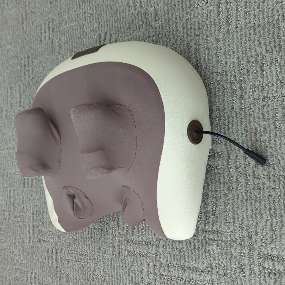 HiZoo Neck Massager - Picture 4 of 4